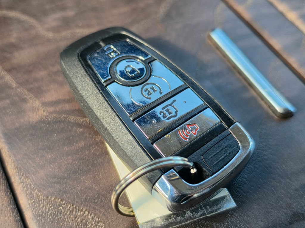 Used 2022 Lincoln Navigator Reserve AWD/4WD image 33