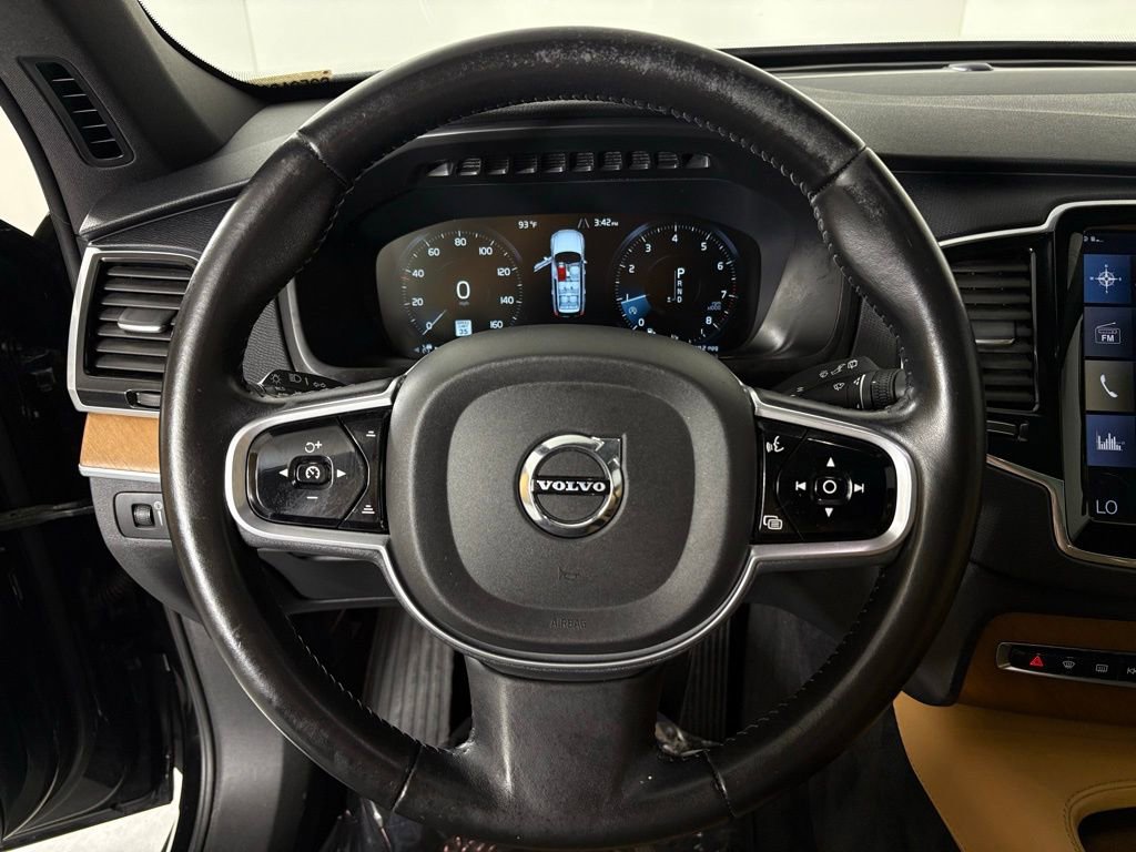 Used 2017 Volvo XC90 T6 Inscription w/ Vision Package AWD/4WD image 18