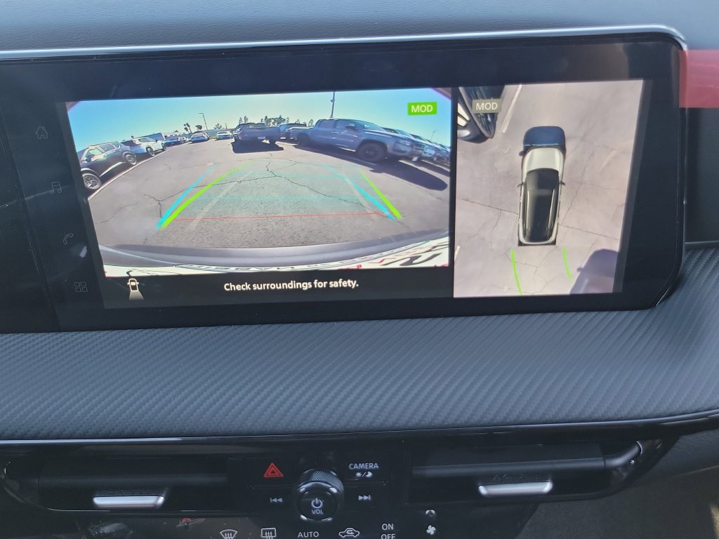 New 2026 Nissan Kicks SR FWD image 3