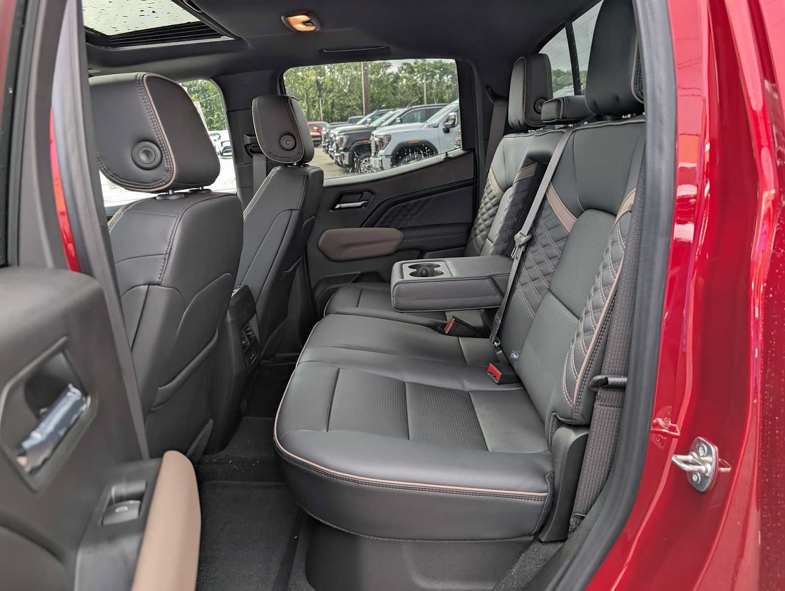New 2026 GMC Canyon Denali AWD/4WD image 20