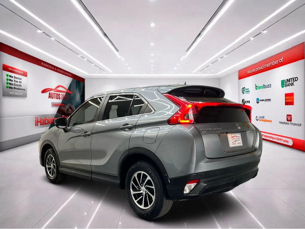 Used 2020 Mitsubishi Eclipse Cross ES image 6