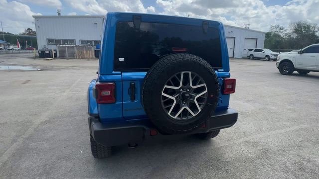 Used 2025 Jeep Wrangler Unlimited Sahara w/ Safety Group AWD/4WD image 7
