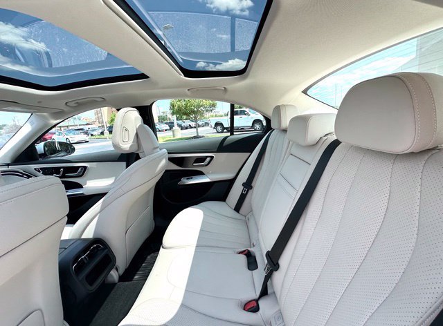 Certified 2026 Mercedes-Benz E 350 4MATIC Sedan image 31