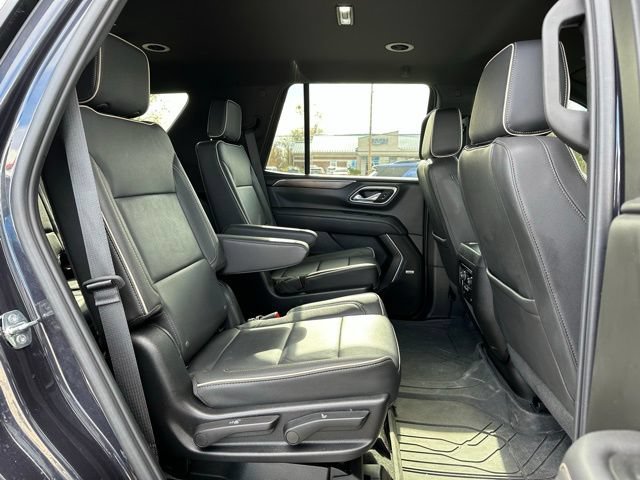 Used 2024 Chevrolet Tahoe Premier AWD/4WD image 12