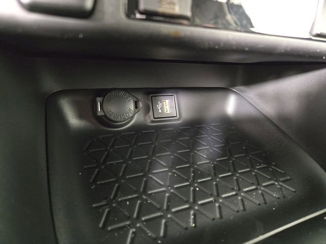 New 2025 Toyota RAV4 XLE image 28