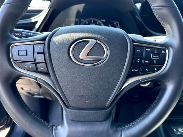 Used 2022 Lexus ES 300h w/ Accessory Package 2 image 10