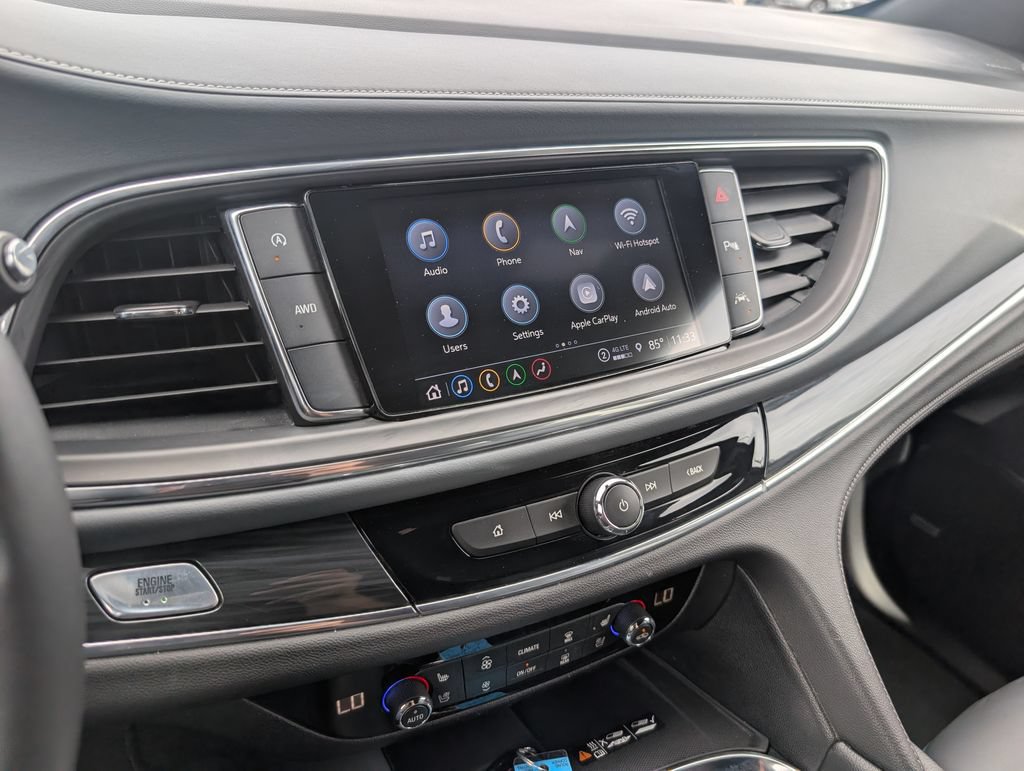 Used 2024 Buick Enclave Premium AWD/4WD image 18