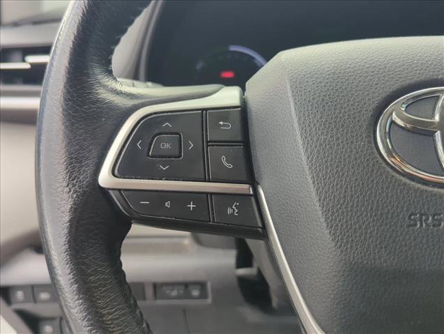 Used 2021 Toyota Sienna XLE FWD image 13