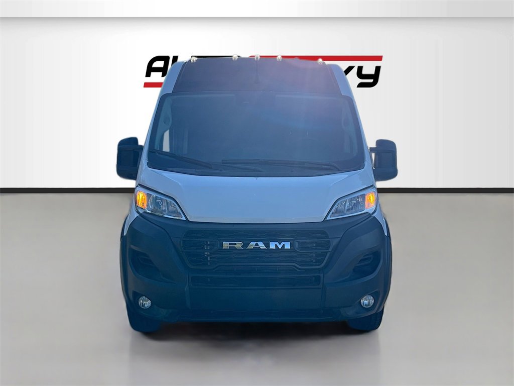 Used 2025 RAM ProMaster 2500 w/ Convenience Group image 2