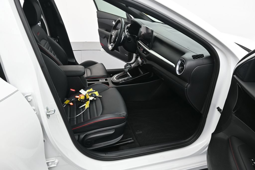 Used 2023 Kia Forte GT w/ GT2 Package FWD image 24