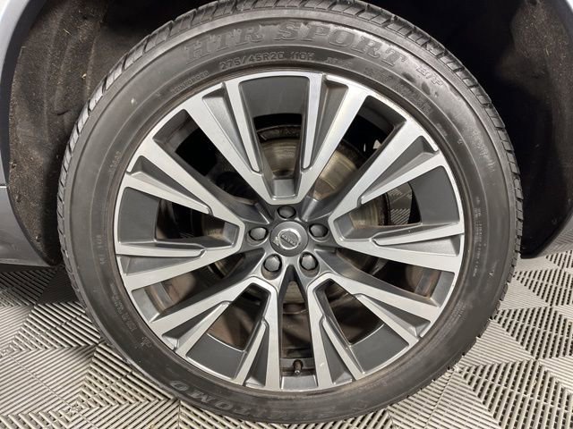 Used 2020 Volvo XC90 T6 Momentum AWD/4WD image 14