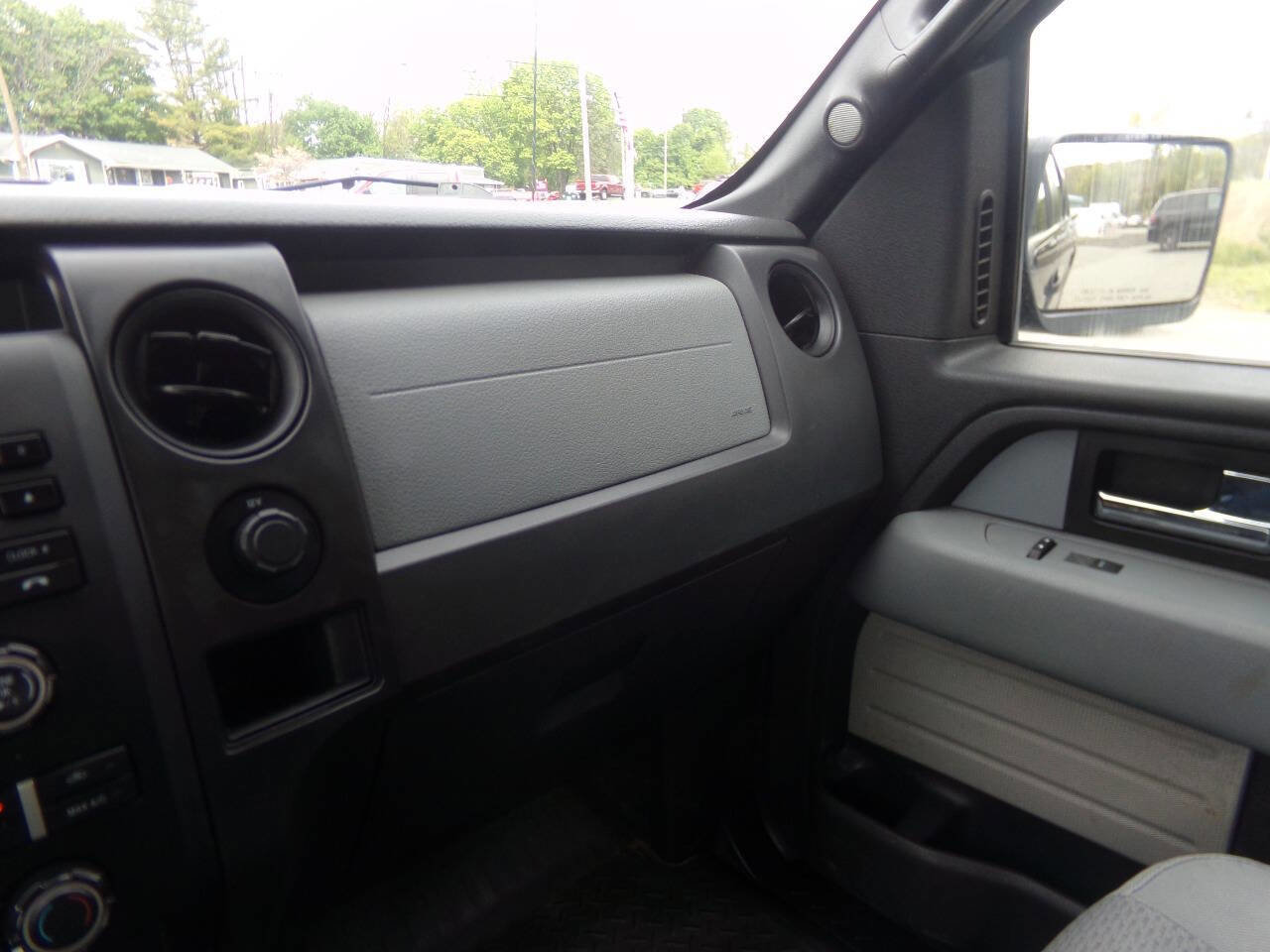 Used 2013 Ford F150 STX w/ Mid Equipment Group RWD image 31