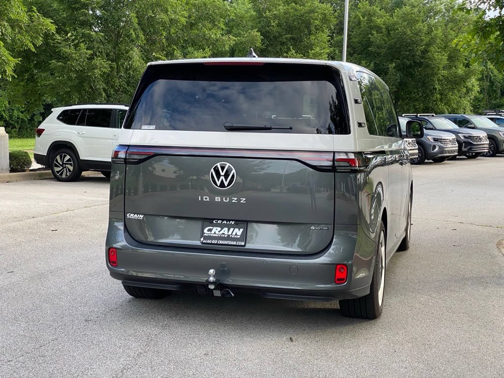 New 2025 Volkswagen ID. Buzz Pro S Plus AWD/4WD image 8