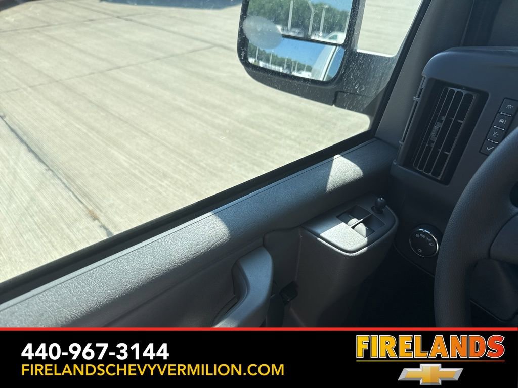 New 2025 Chevrolet Express 2500 w/ Driver Convenience Package image 18