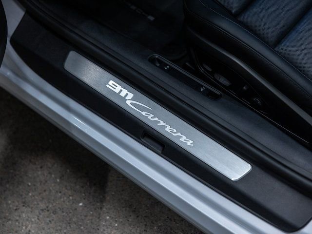 Certified 2024 Porsche 911 Carrera w/ Premium Package image 27