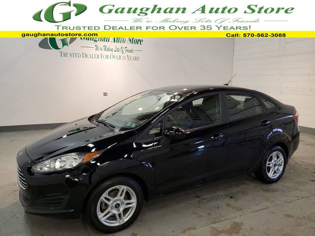 Used 2017 Ford Fiesta SE image 1