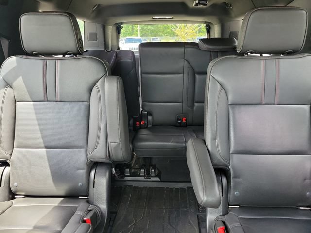 Certified 2022 Chevrolet Suburban RST w/ Luxury Package RWD image 15