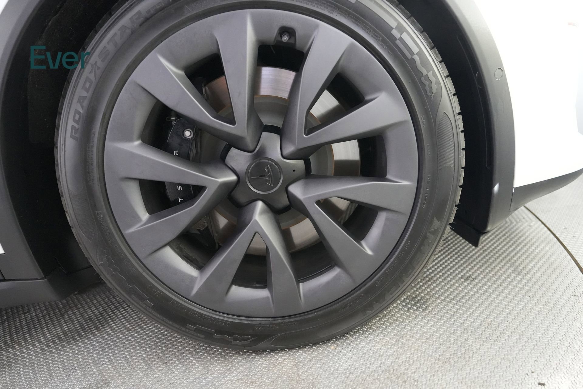 Used 2023 Tesla Model X Base image 22