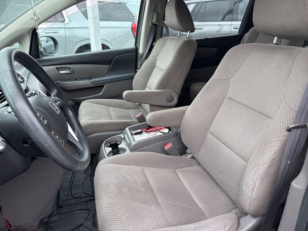 Used 2015 Honda Odyssey EX image 5