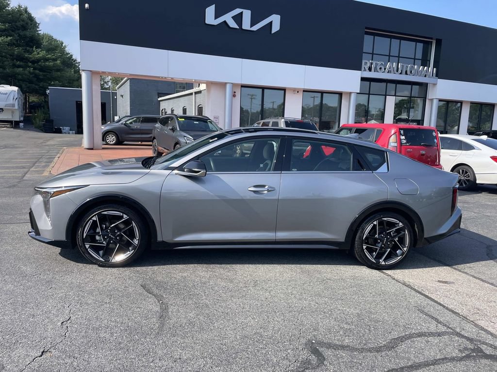 Used 2026 Kia K4 GT-Line w/ GT-Line Sunroof Package FWD image 2