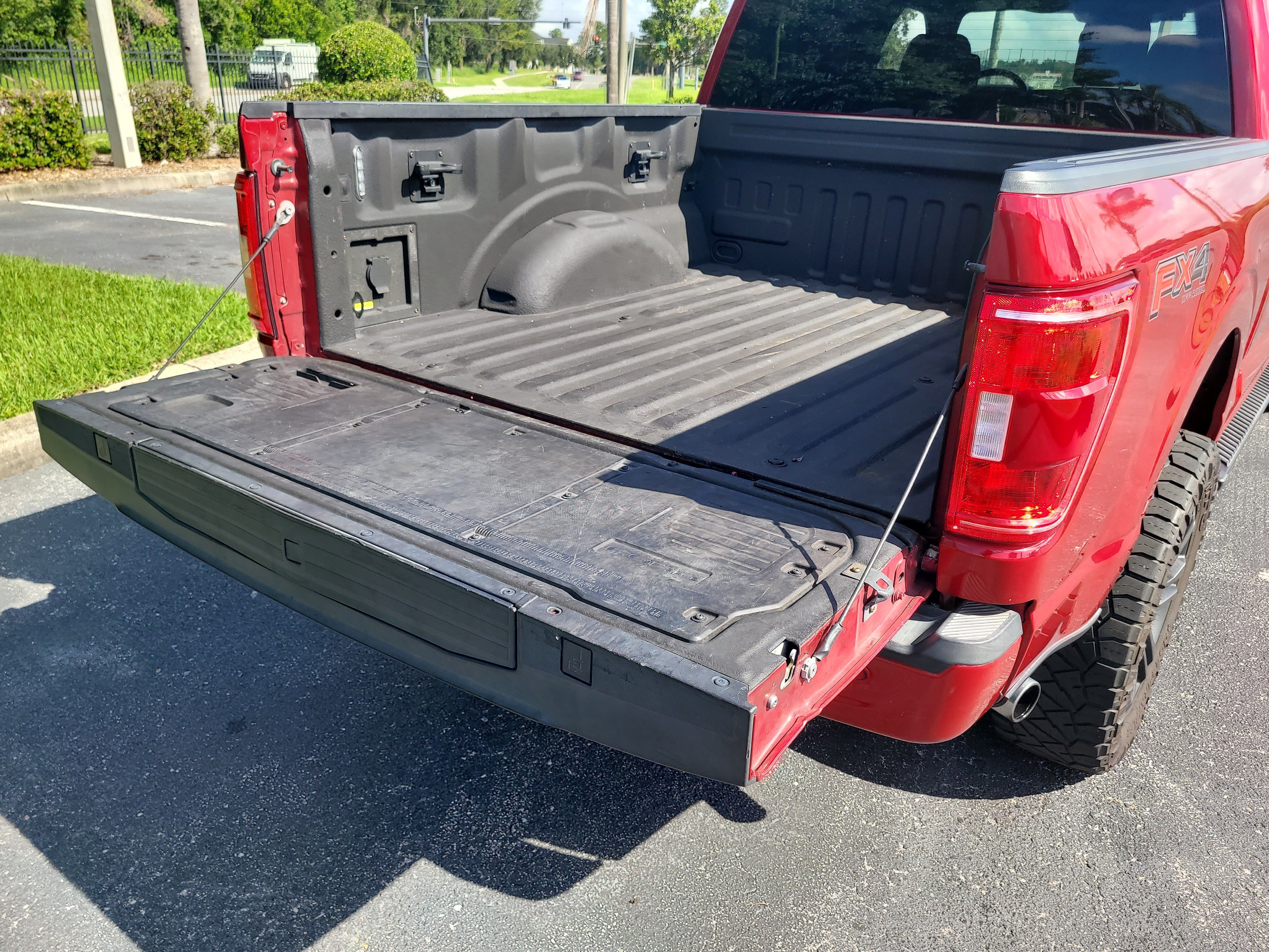 Used 2021 Ford F150 XLT w/ Equipment Group 302A High AWD/4WD image 12