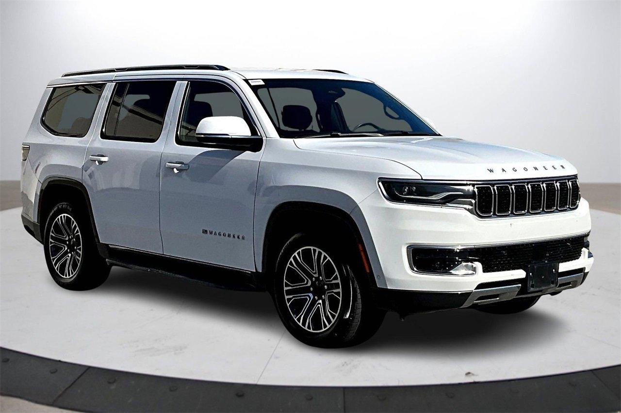 Used 2022 Jeep Wagoneer Series III image 2