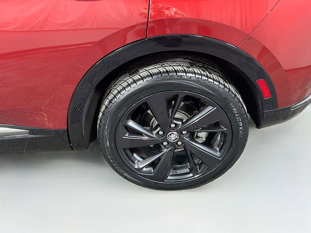 Certified 2023 Buick Envision Preferred w/ Sport Touring Package image 26