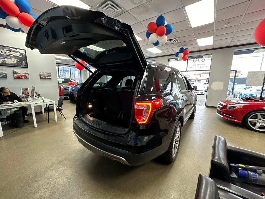 Used 2016 Ford Explorer Limited FWD image 12