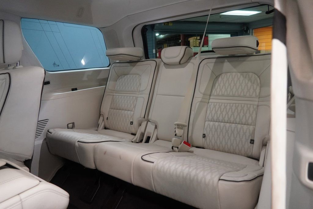 Used 2018 Lincoln Navigator Black Label image 30