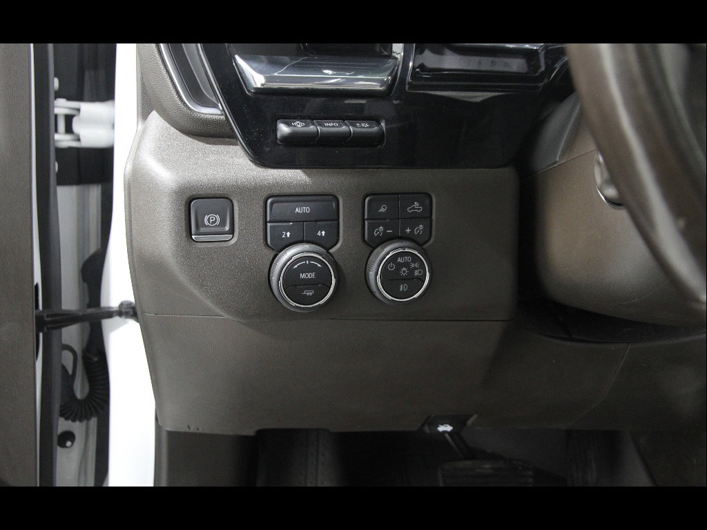 Certified 2023 Chevrolet Silverado 1500 LTZ w/ LTZ Premium Package image 6