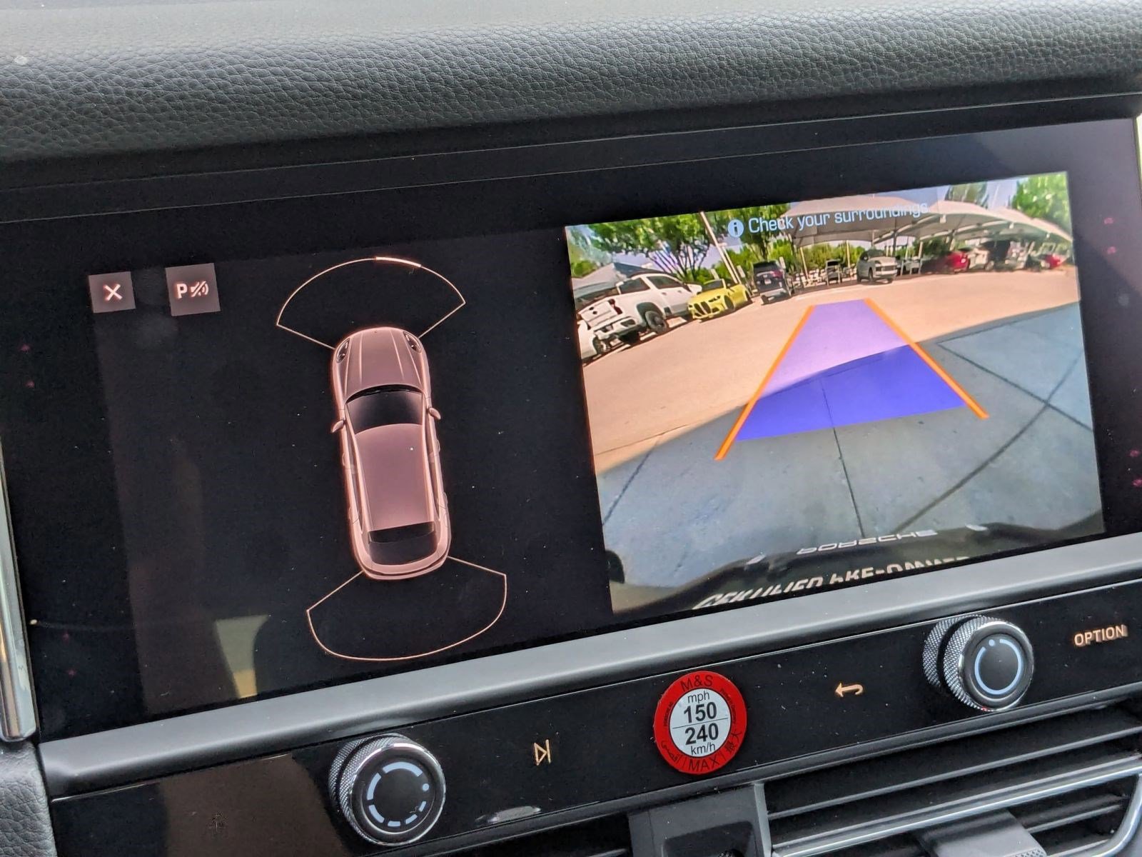 Certified 2025 Porsche Macan image 19