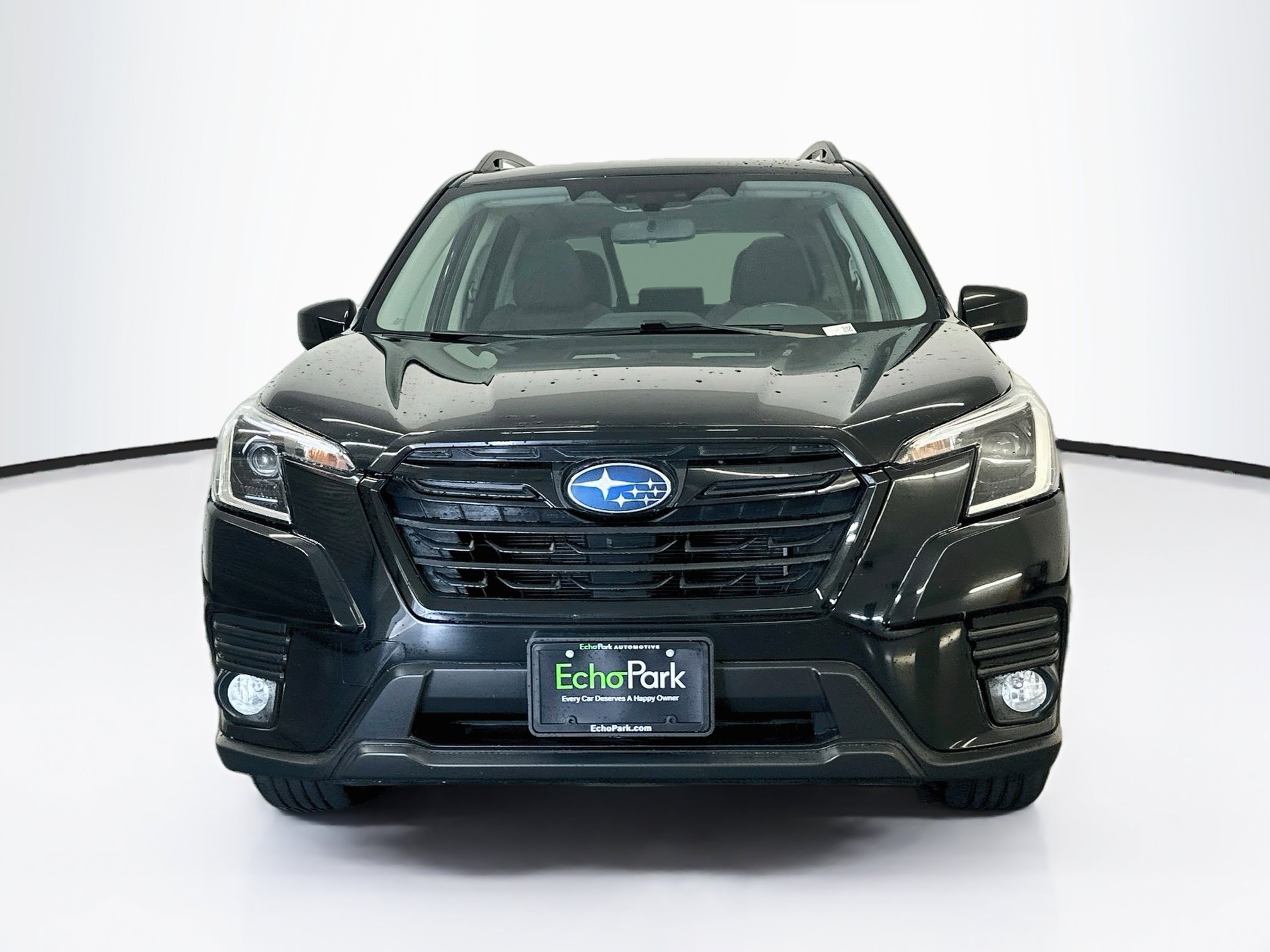 Used 2023 Subaru Forester Premium AWD/4WD image 2