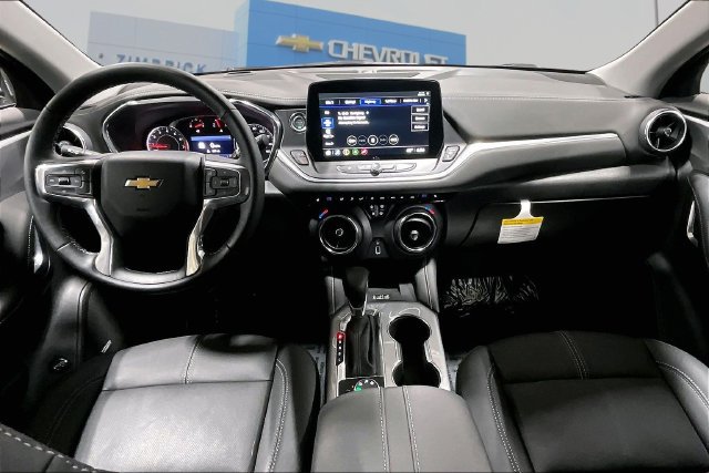 New 2026 Chevrolet Blazer LT w/ Sound & Technology Package AWD/4WD image 5
