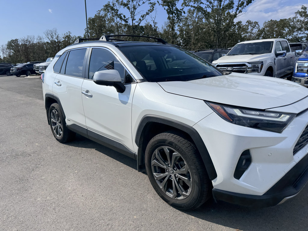 Used 2024 Toyota RAV4 Limited w/ Advanced Technology Package AWD/4WD image 4