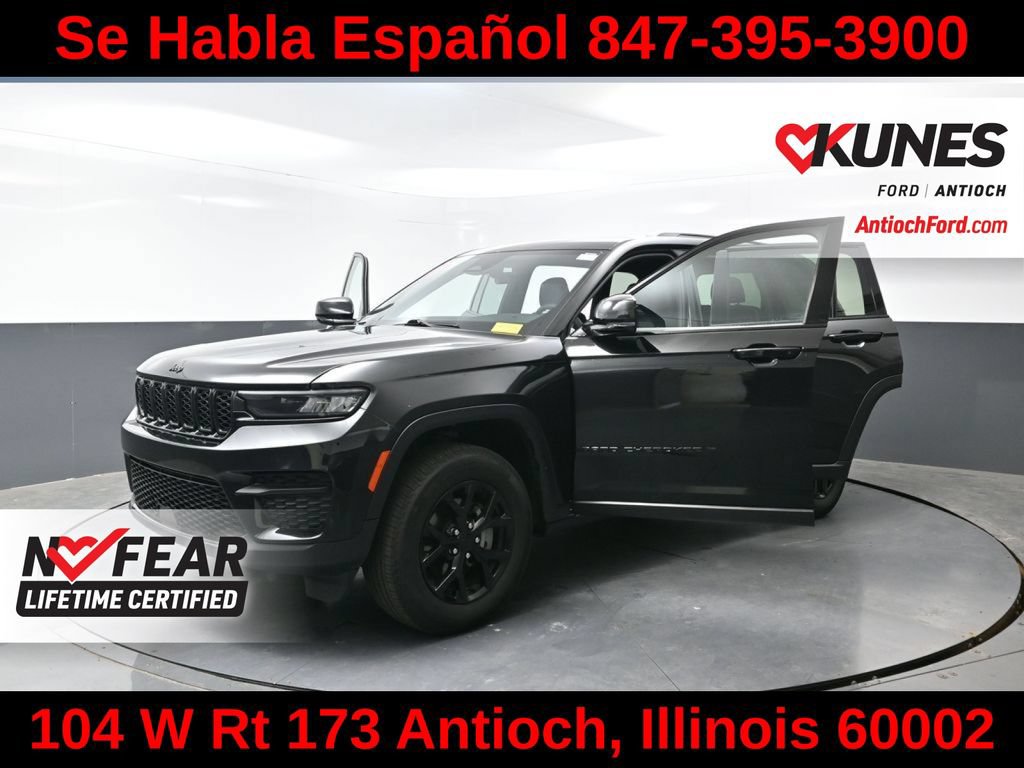 Used 2025 Jeep Grand Cherokee Altitude AWD/4WD image 64