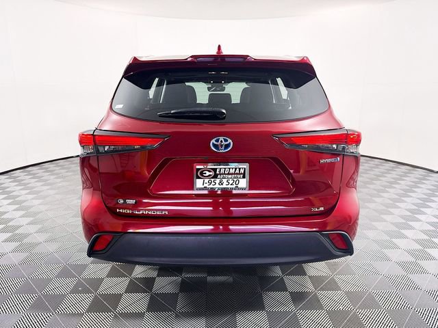 Used 2022 Toyota Highlander XLE image 22