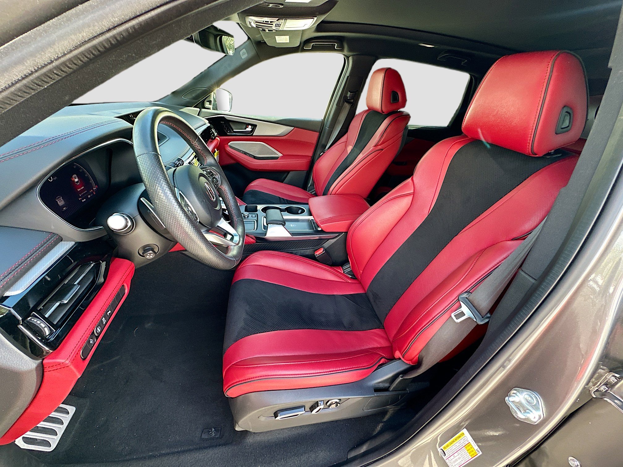 Used 2024 Acura MDX A-Spec image 21