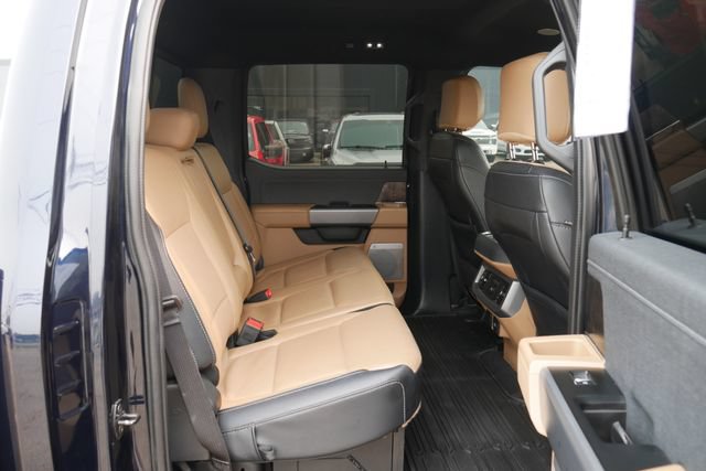 Used 2023 Ford F450 Lariat w/ Lariat Ultimate Package AWD/4WD image 27