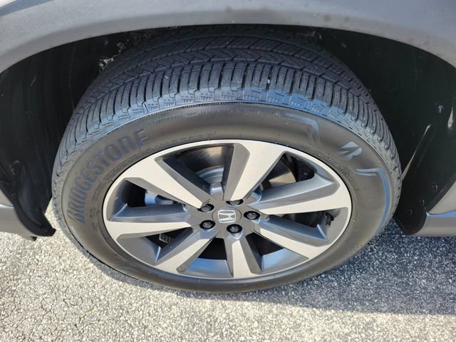 Used 2025 Honda Pilot Elite image 25