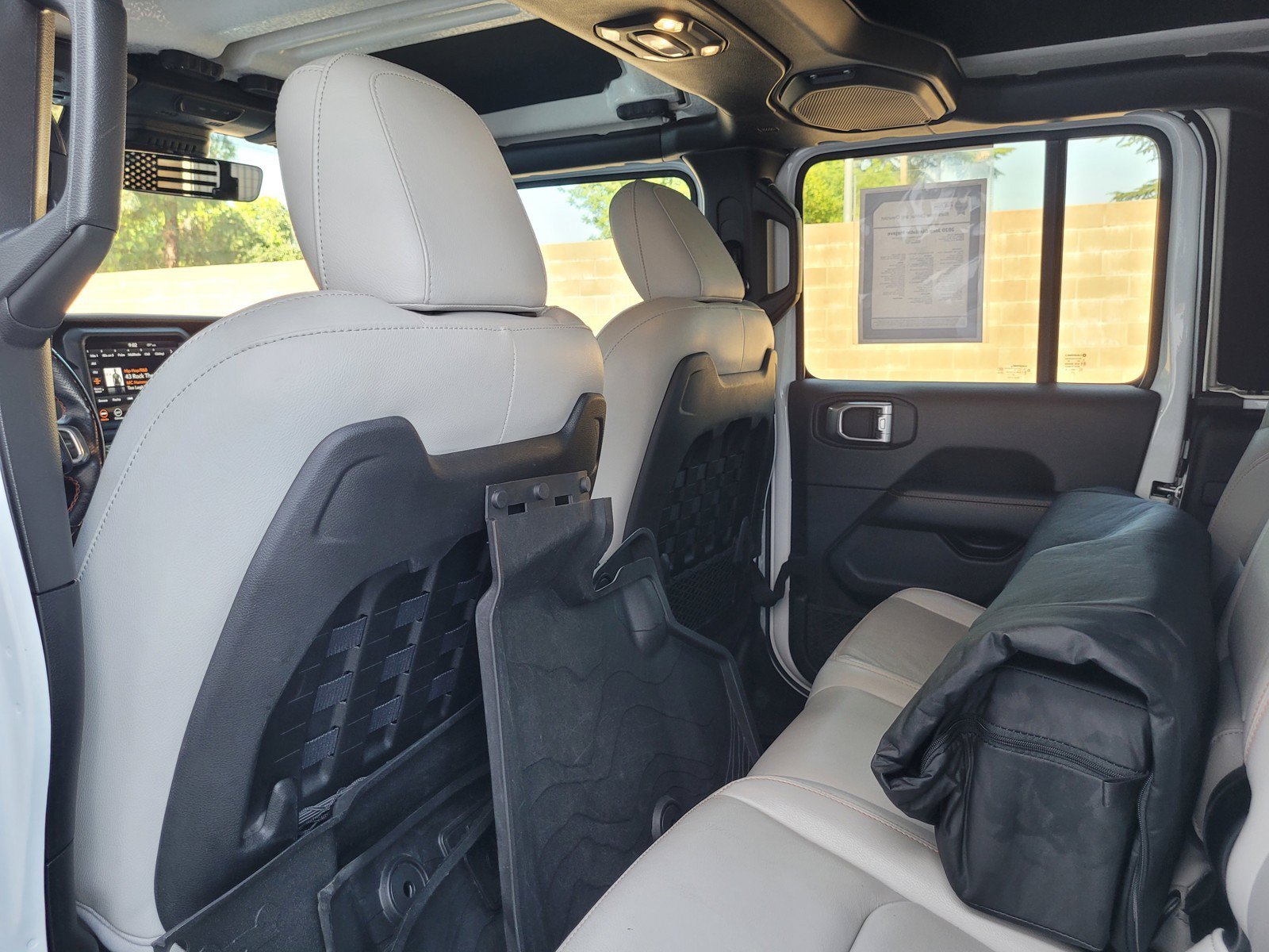 Used 2020 Jeep Gladiator Mojave AWD/4WD image 14