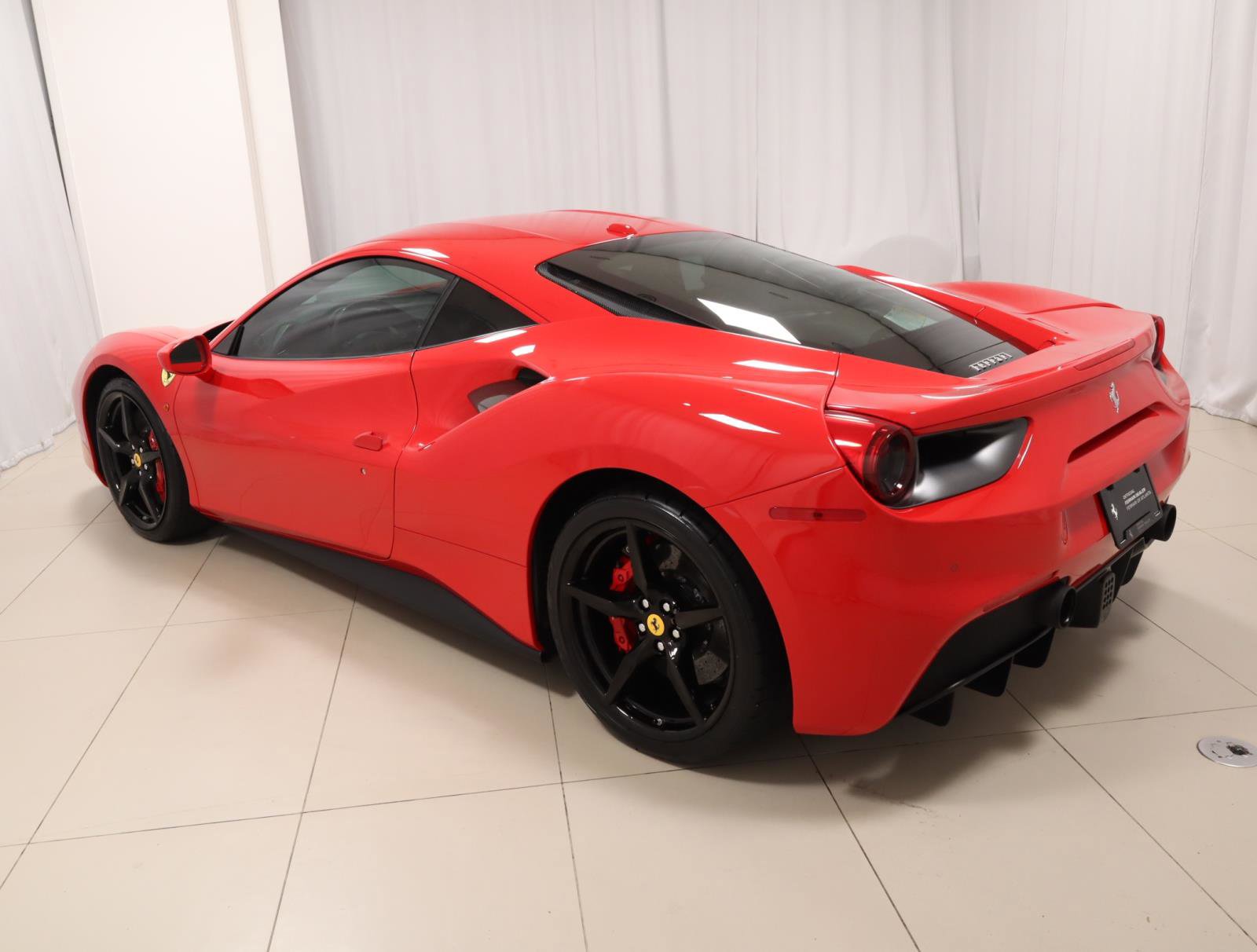 Certified 2019 Ferrari 488 GTB RWD image 15