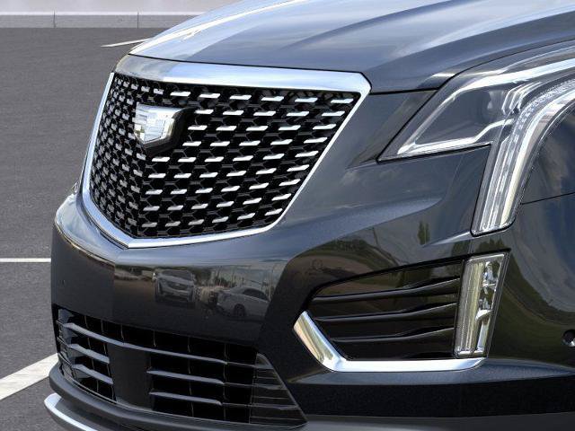 Used 2025 Cadillac XT5 Premium Luxury w/ LPO, Red Accent Package FWD image 66