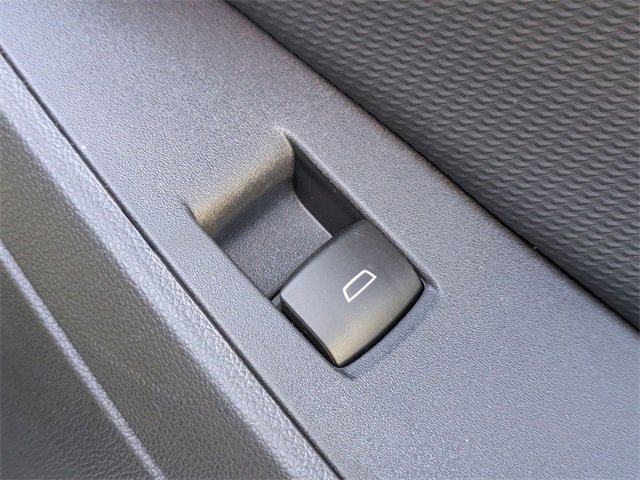 New 2026 Chevrolet Equinox LT image 30