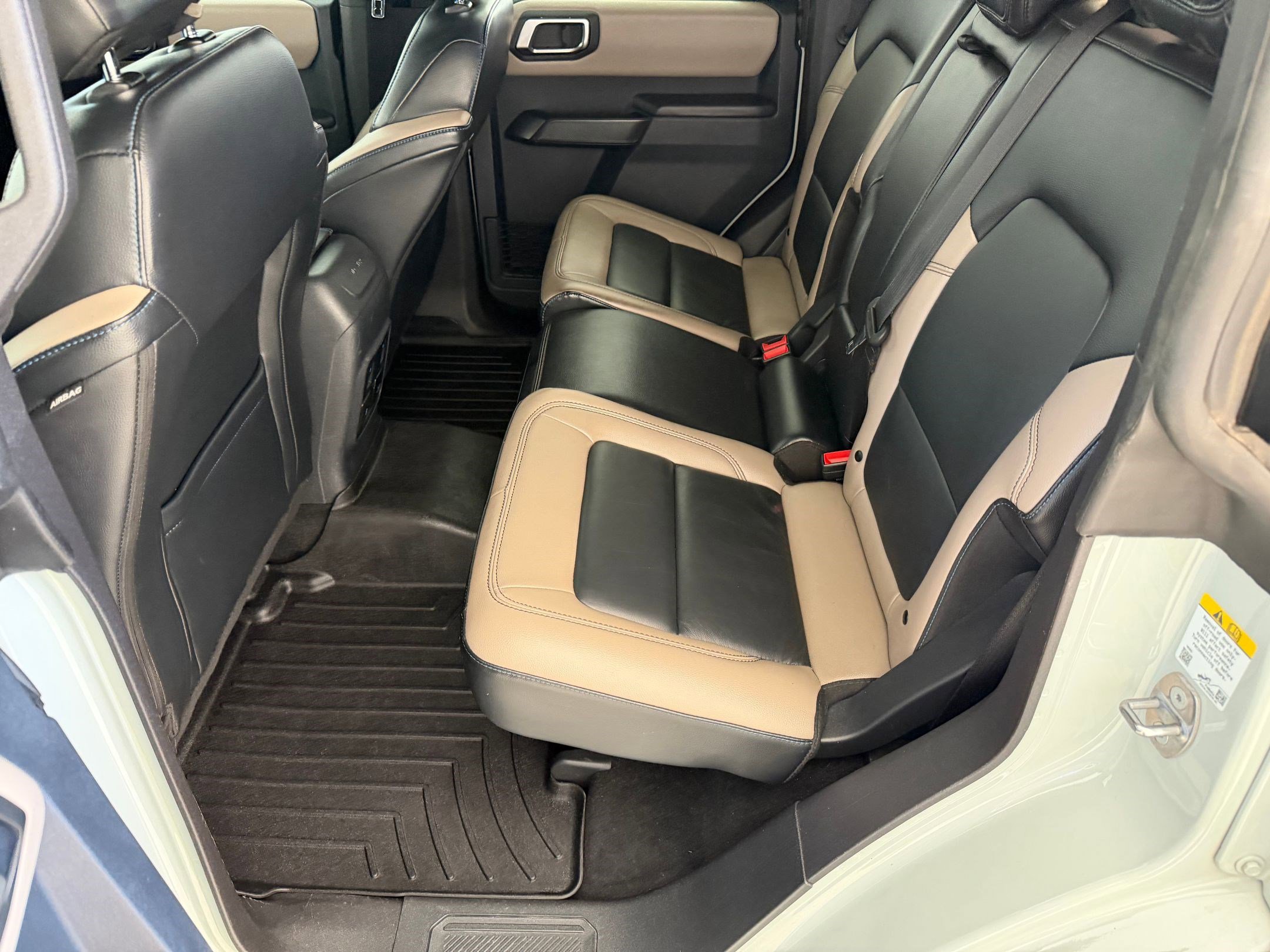 Certified 2024 Ford Bronco Wildtrak image 12