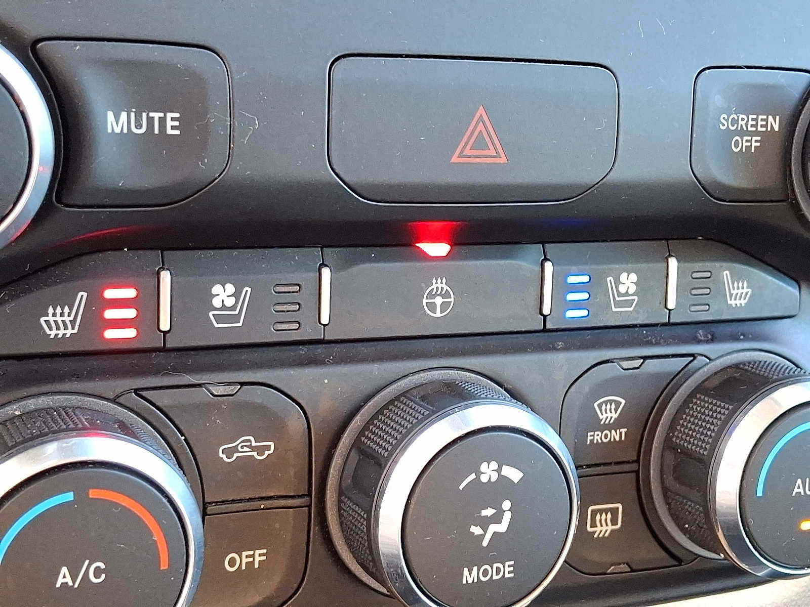 Used 2022 RAM 1500 Laramie image 25