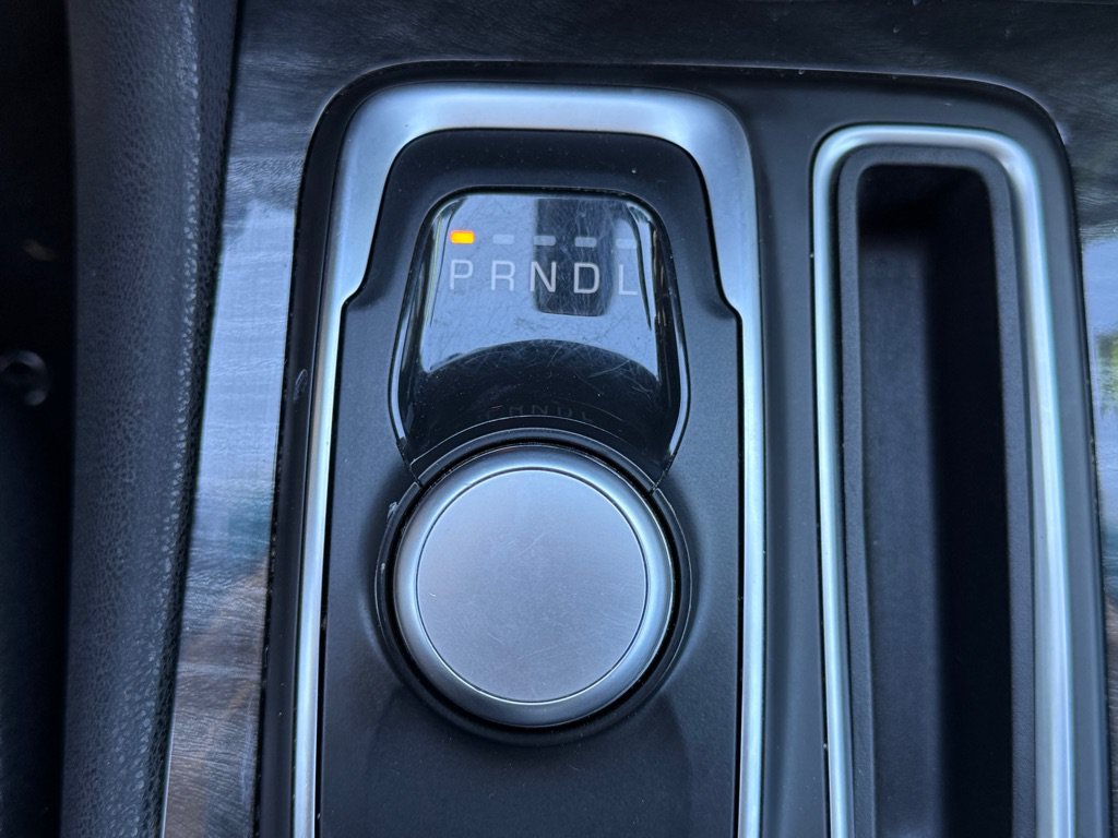 Used 2018 Chrysler 300 Touring w/ Sport Appearance Package RWD image 13