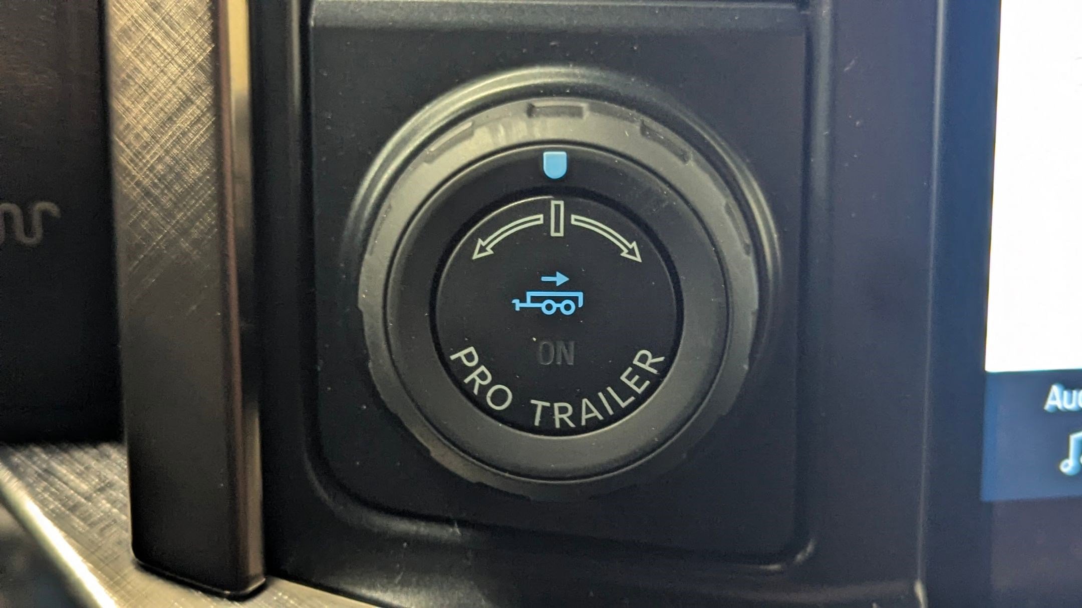 New 2026 Ford F150 King Ranch w/ Equipment Group 601A High image 32