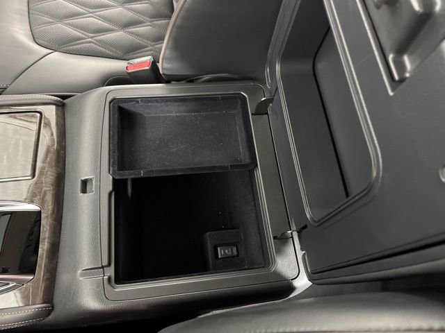 Used 2024 Nissan Armada Platinum w/ Captain's Chairs Package image 32