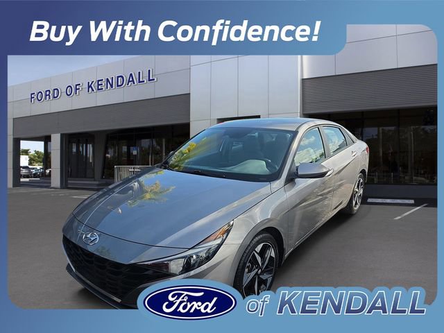 Used 2023 Hyundai Elantra SEL w/ Convenience Package FWD image 1