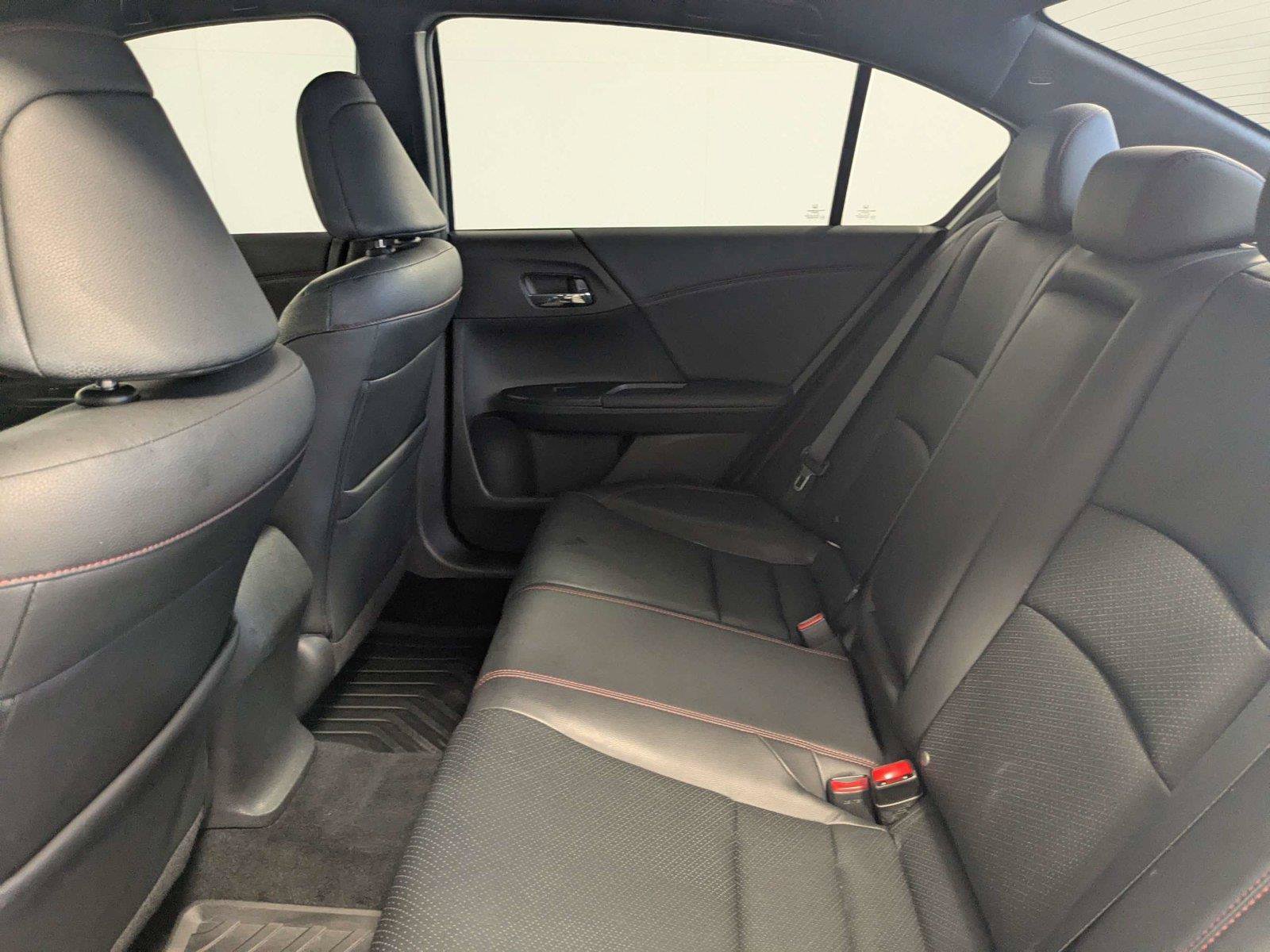 Used 2017 Honda Accord Sport Special Edition image 32